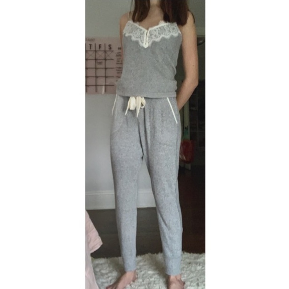 Grey pajama pants<3